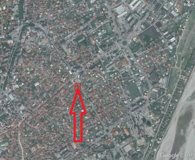 Shkoder, Shitet Truall 198 m² + Ndertese 118.5 m², Cmimi 5.830.000 Leke (Rruga "Lin Delia")