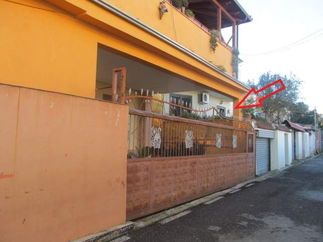 Tirane, Vore, Shitet Apartament 50 m²: Kati 1, 4.000.000 Leke
