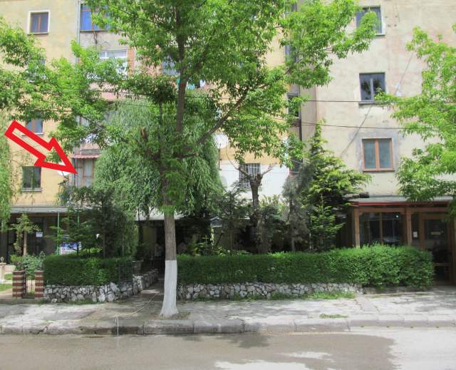 shitet Apartament 52 m² , 1.120.000 Leke (Lagjia: “Nazmi Rushiti”, Peshkopi)
