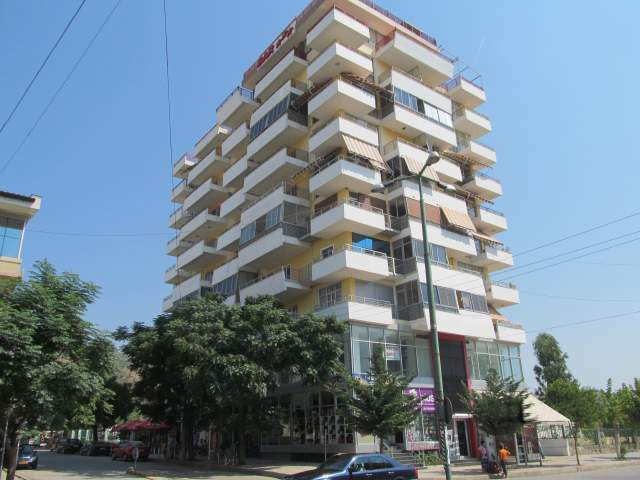 Lushnje, Shitet Apartament Kati 6, 80 m², 1.960.000 (Lagjja “Xh. Nepravishta")