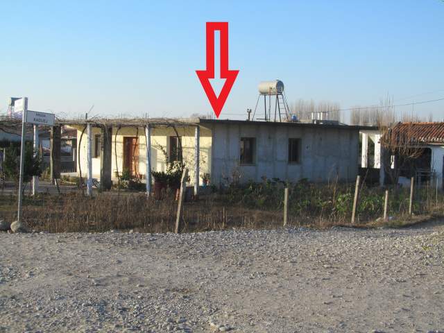 Shkoder, Shitet Truall 323 m² dhe Ndertese 178.8 m², 2.548.000 Leke (Lagjia "Guerrile")
