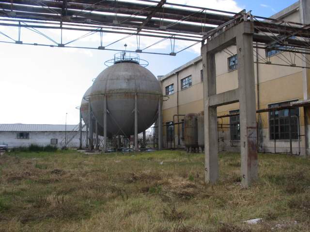 Fier, Drize Shitet Truall 1.470 m² dhe Ndertese 338 m², 9.464.000 Leke