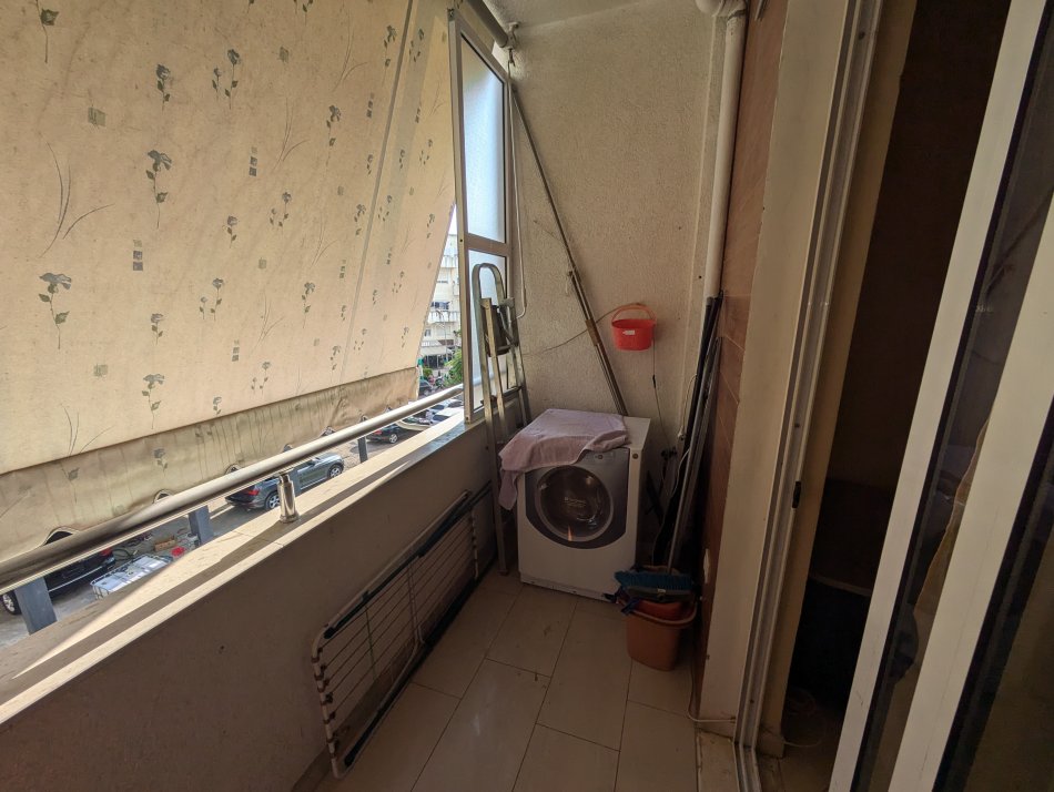 Tirane, Apartament 1+1 per shitje  Kati 2, 61 m² 85.000 € ( Fresk)