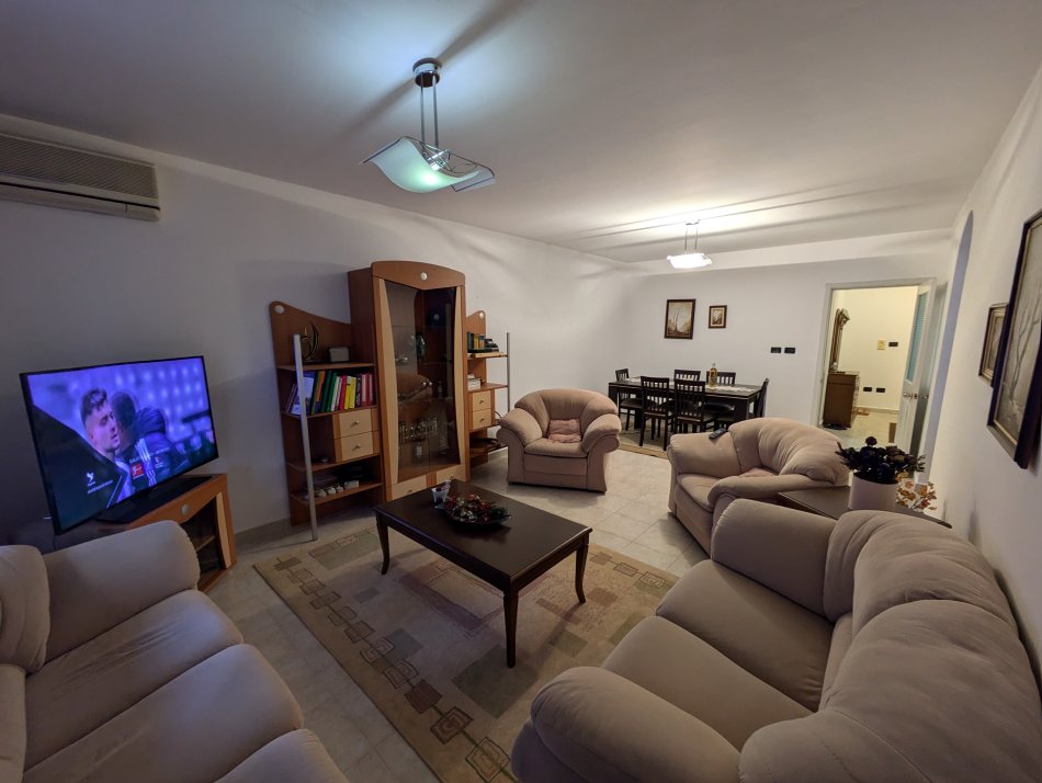 Tirane, Apartament 3+1 per shitje Laprake (Dritan Hoxha)