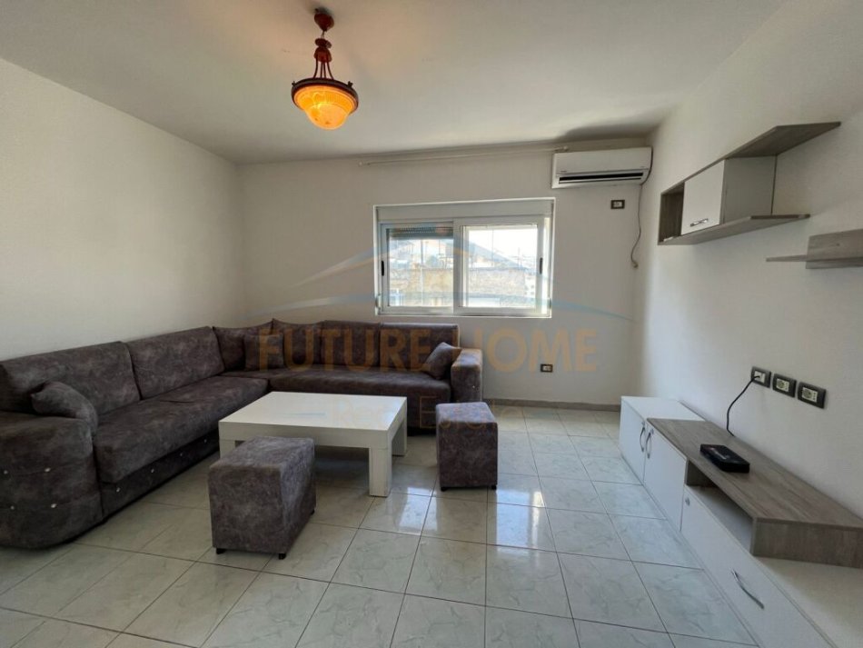 Durres, shitet apartament 1+1+Ballkon Kati 5, 56 m² 59.000 € 