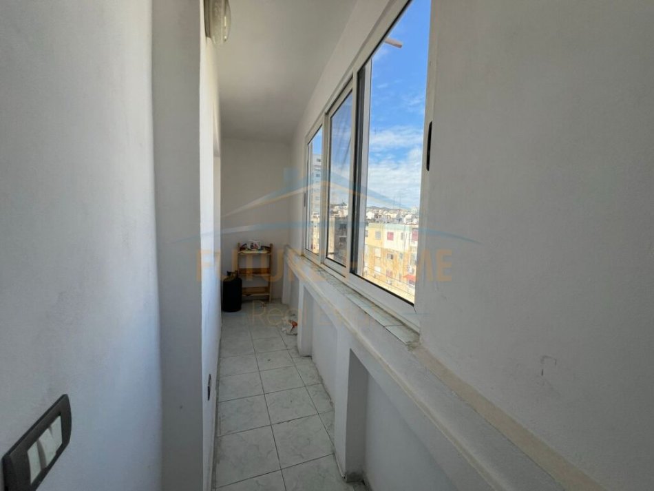 Durres, shitet apartament 1+1+Ballkon Kati 5, 56 m² 59.000 € 