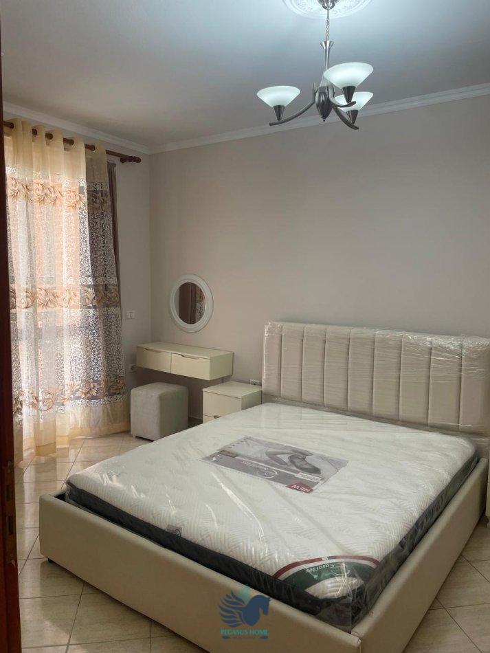Jepet Me Qera Apartament 1+1 Ne Qender [ID P01105]