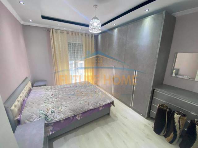 Tirane, jap me qera apartament 2+1+BLK Kati 3, 110 m² 400 Euro (Kompleksi Green City)