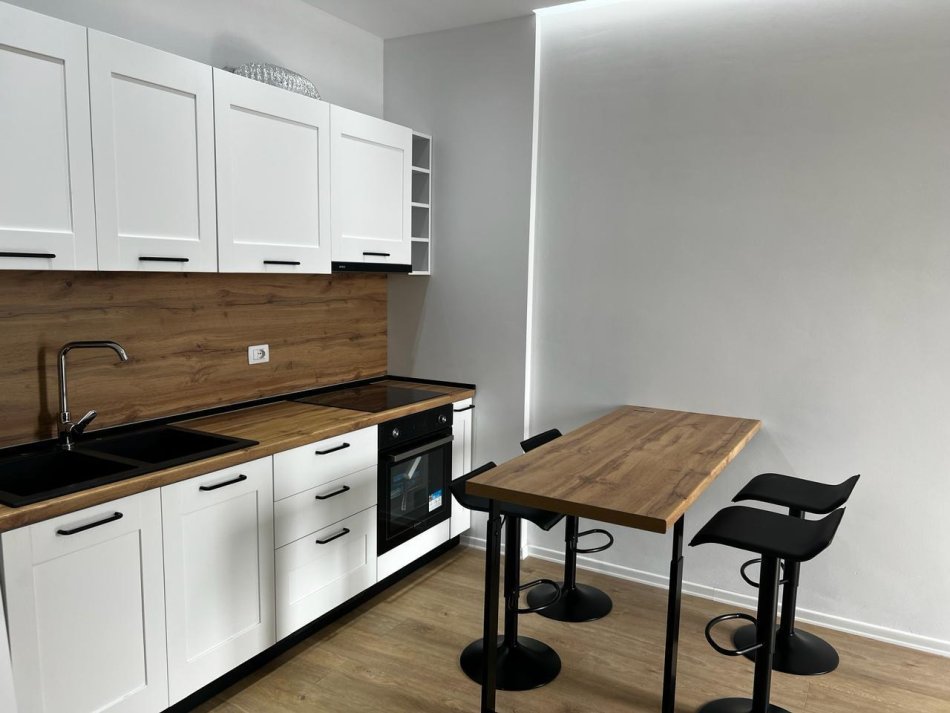 Qera, Apartament Luxury 2+1+2, Kompleeksi ASL, Tiranë.