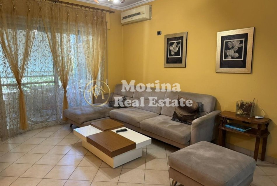 Tirane, jepet me qera apartament 2+1 Kati 2, 92 m² 600 € (Komuna Parisit)