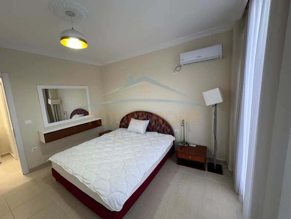 0683487469  Tirane, jepet me qera apartament 2+1+Ballkon Kati 6, 117 m² 750 € (Bulevardi i Ri)