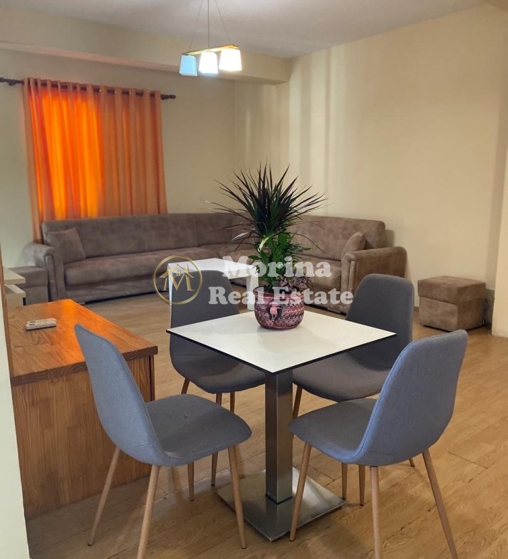 Tirane, jepet me qera shtepi 1+1 Kati 1, 60 m² 600 € (Rruga Elbasani)