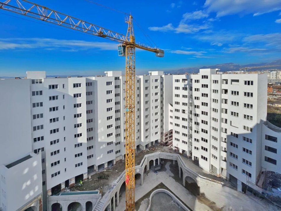 Tirane, shitet apartament 3+1+Aneks Kati 5, 130 m² 225.000 € (Ish Parku Autobuzave)
