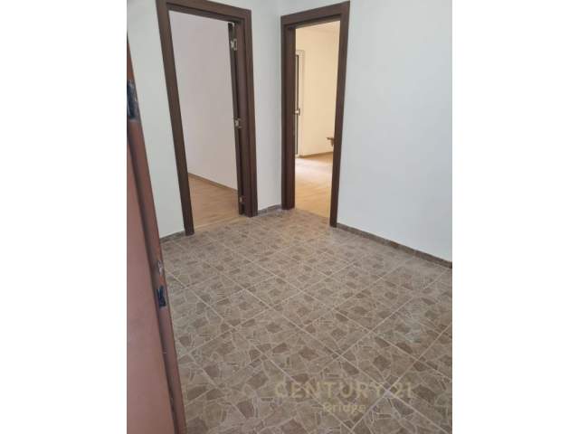 Tirane, shitet ambjent biznesi Kati 2, 63 m² 77.500 Euro