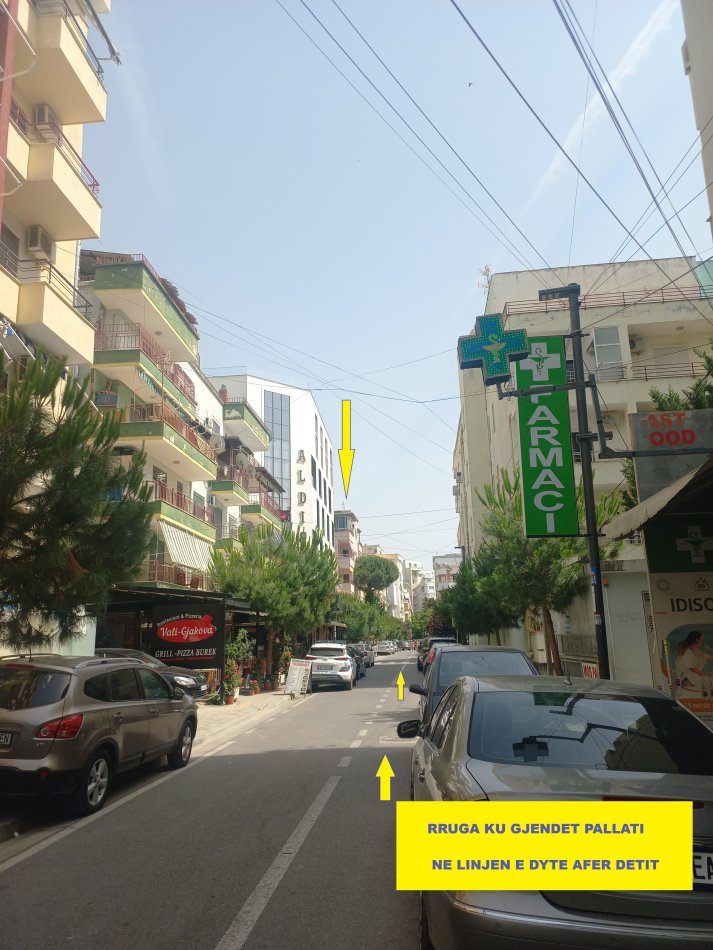 Durres-Plazh,Okazion, Shhitet apartament cilësor, tip 1+1 me ballkon, kat 4, pallat ri 5-kate, sip.54m², Cmimi 63.000 €, tek Plazhi i Shkëmbit Kavajës, linja dytë nga deti, 50m nga bregu, pranë Hotel Besani, 5-minuta autovetur (4 km) nga/Ura e Dajlanit, fillimi i Plazhit Durresit..