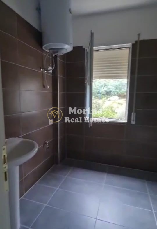 Tirane, shitet apartament 1+1 Kati 1, 81 m² 89.650 € (Fresk/Rruga Dajti-American British)
