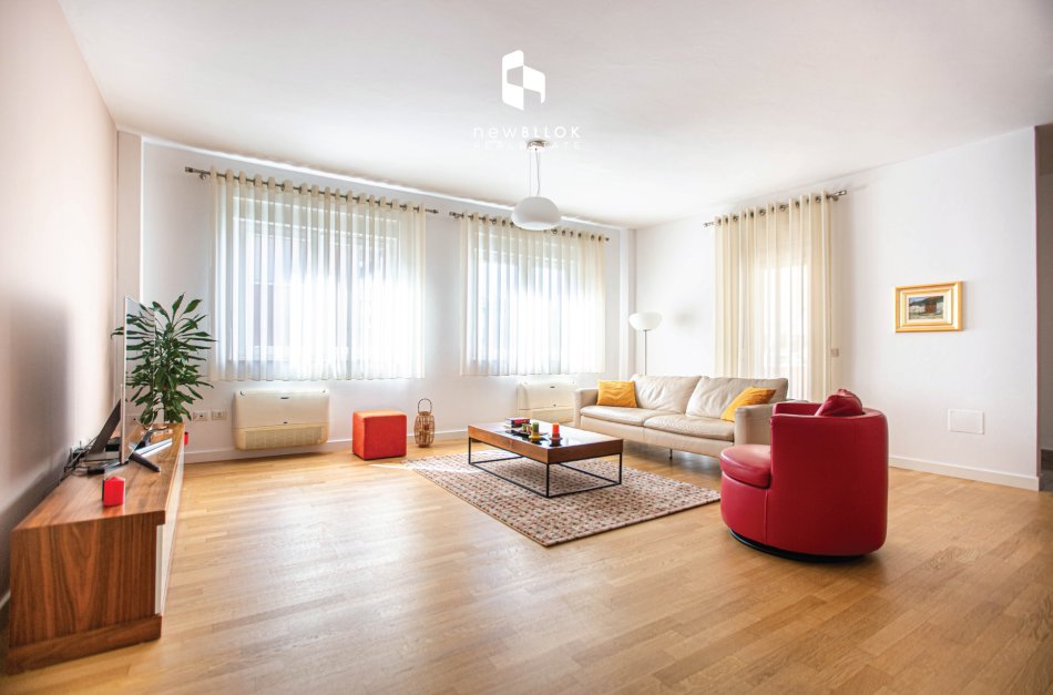 Me Qera: 3+1+Kuzh. Vec +2wc & Verande Gjigande me Pamje ++P.Parkimi 📍Rezidenca "Touch Of The Sun" TEG, Luksoz & 100% i Ri (( 1600€/muaj ))
