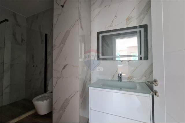 Tirane, shitet apartament 1+1 Kati 2, 63 m² 103.000 Euro (Fuat Toptani)