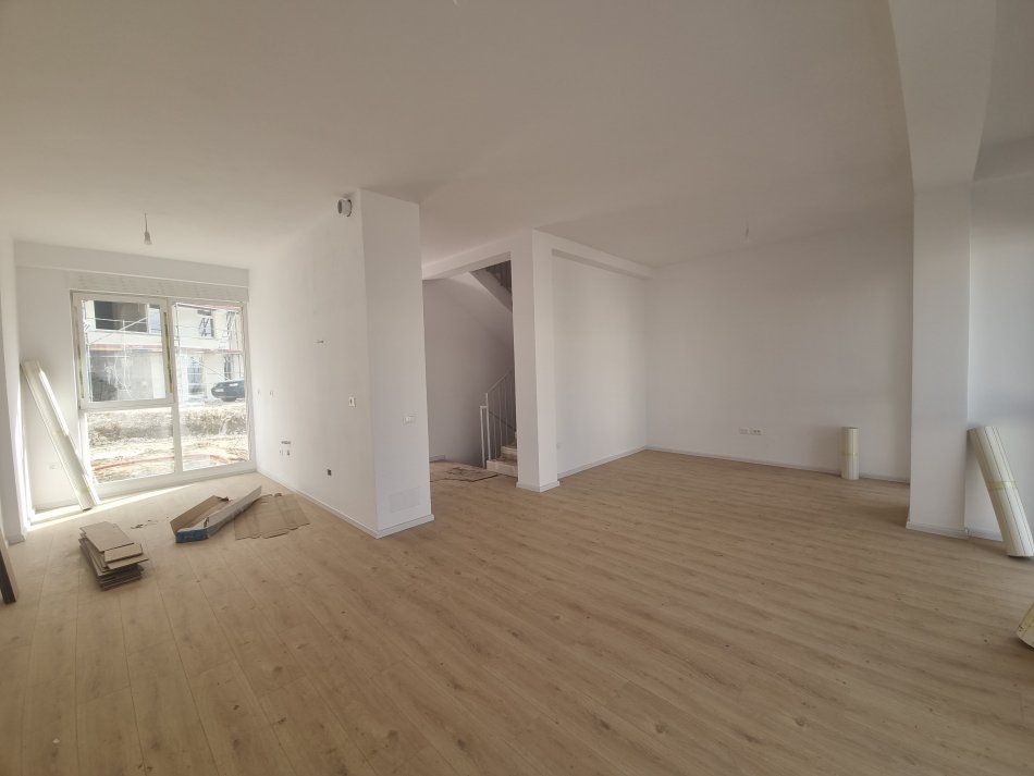 Tirane, shitet 3 Katshe , 197 m² 370.000 € (Aba Residence)
