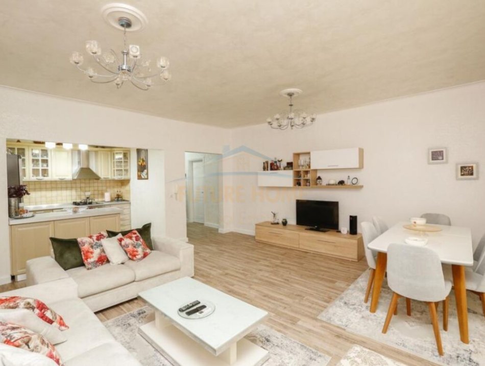 Tirane, shitet apartament 3+1 Kati 16, 157 m² 450.000 € (Rrugen Kostandin Kristoforidhi, 9 Katshet, Tirane, AREA43148)