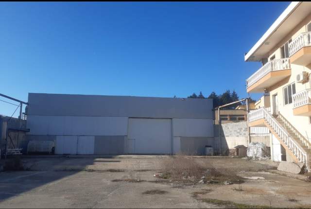 Tirane, shitet magazine Kati 0, 3.700 m² 2.500.000 Euro (Gjokaj)