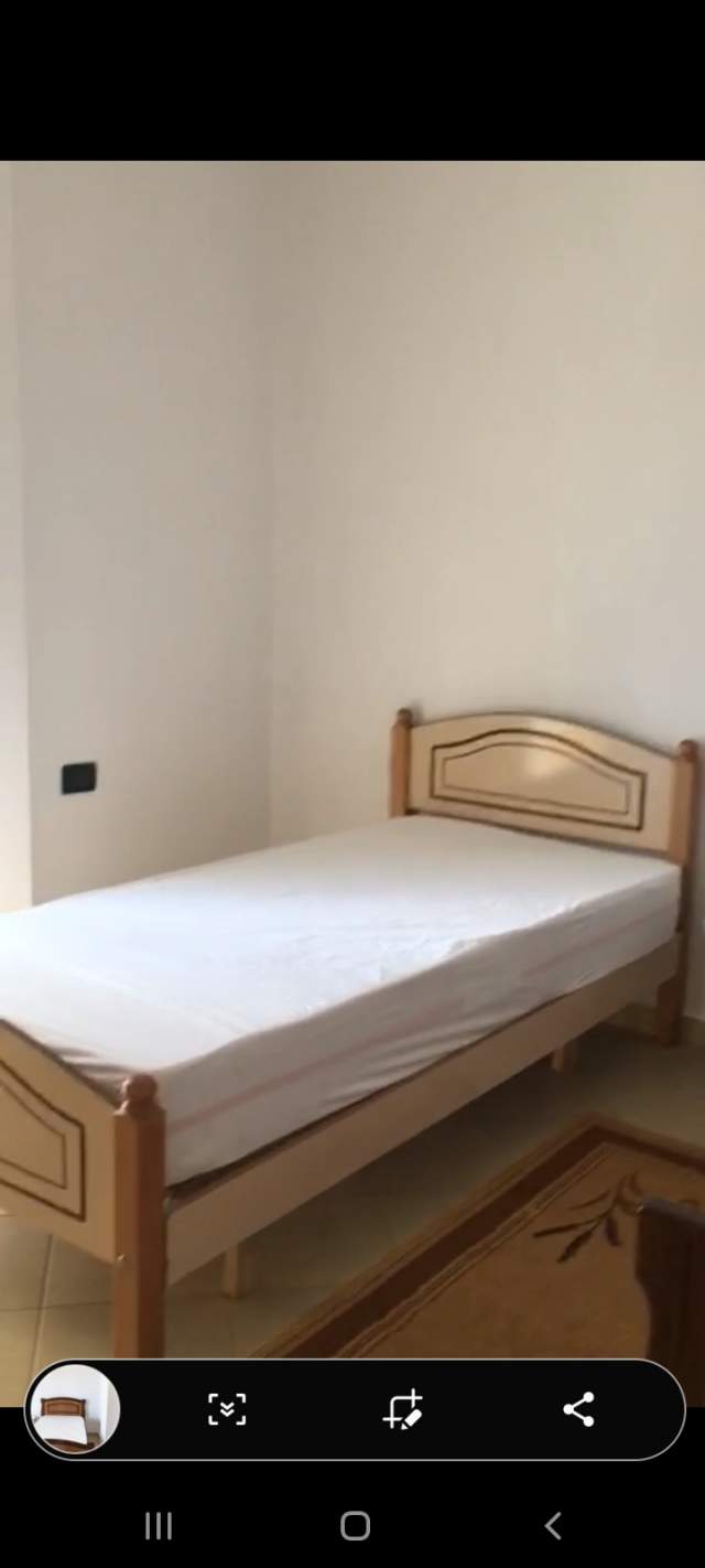 Tirane, ofert Vile 2+1 Kati 4, 90 m² 380 Euro (rruga fiqeri rusi)