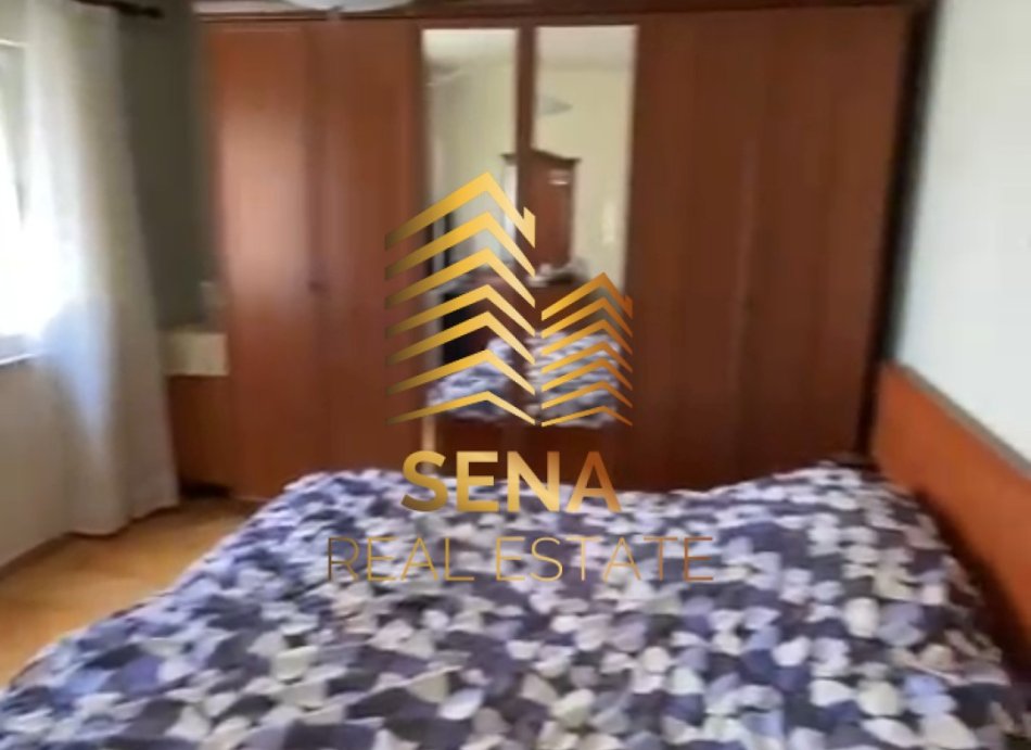 Tirane, shitet apartament 3+1+Ballkon Kati 5, 88 m² 145.000 € (Rruga e Dibres)