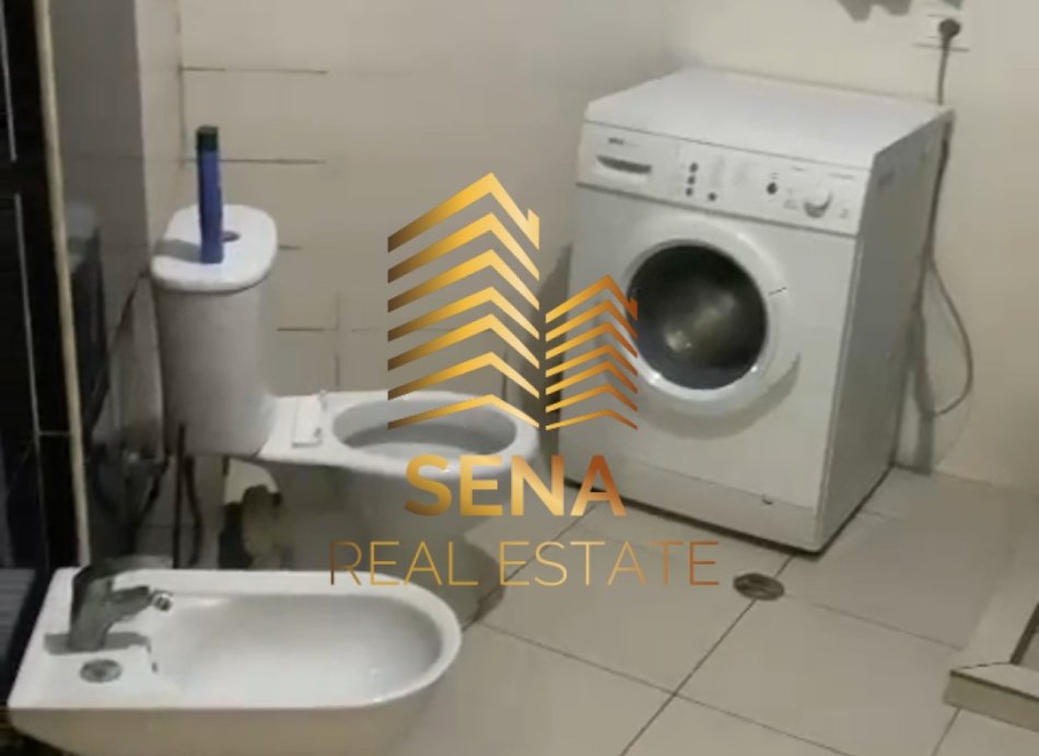 Shqiperi, jepet me qera apartament 2+1+Ballkon Kati 1, 115 m² 430 € (Rruga Teodor Keko, Astir)