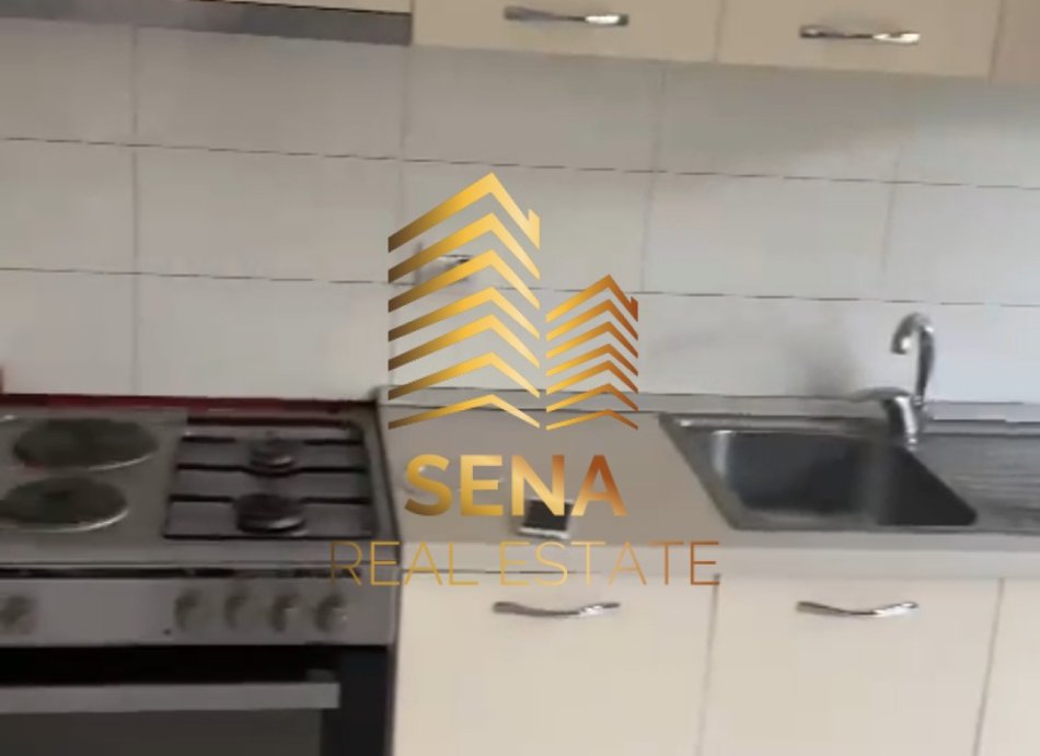 Shqiperi, jepet me qera apartament 2+1+Ballkon Kati 1, 115 m² 430 € (Rruga Teodor Keko, Astir)