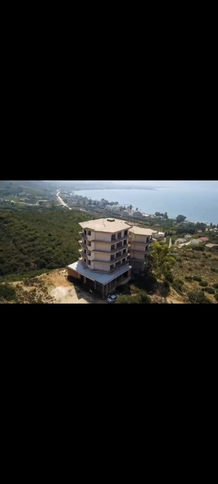 Vlore, shes hotel Kati 6, 2.100 m² 2.200.000 € (Radhime)