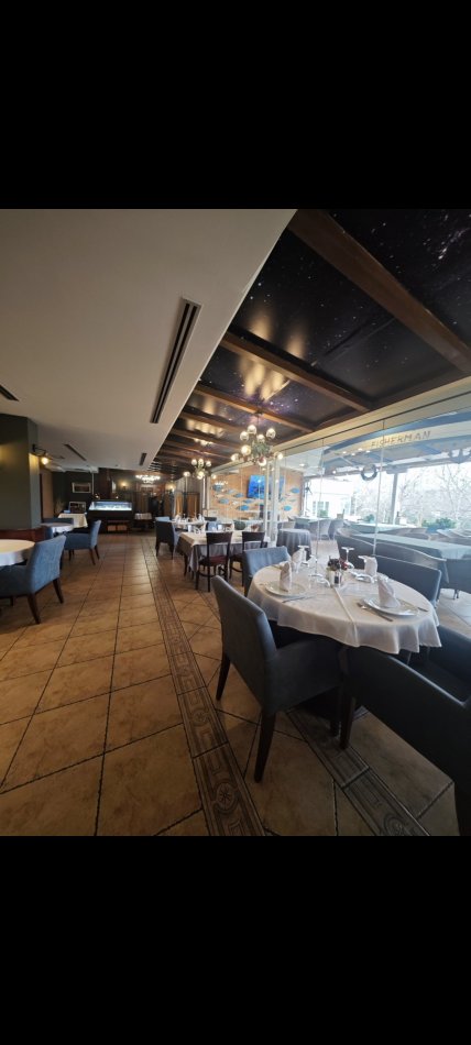 Tirane, shes bar-resorant Kati 1, 462 m² 2.000.000 € (Bardhyl)