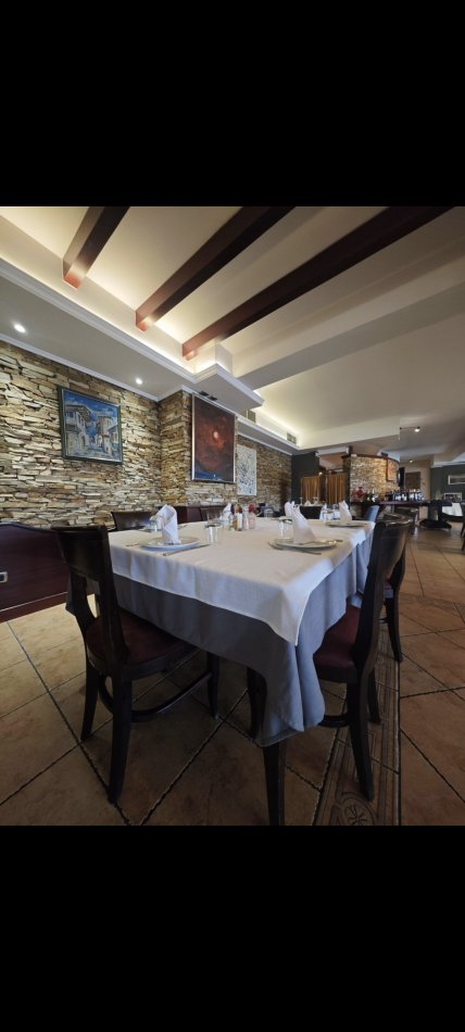 Tirane, shes bar-resorant Kati 1, 462 m² 2.000.000 € (Bardhyl)