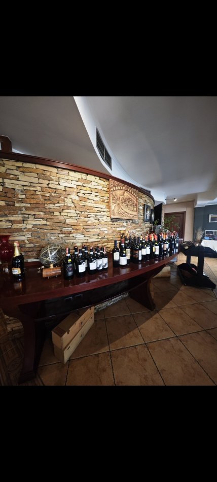 Tirane, shes bar-resorant Kati 1, 462 m² 2.000.000 € (Bardhyl)