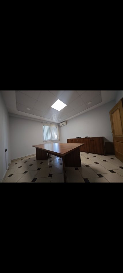 Tirane, jepet me qera Kati 5, 110 m² 1.300 € (Blloku)