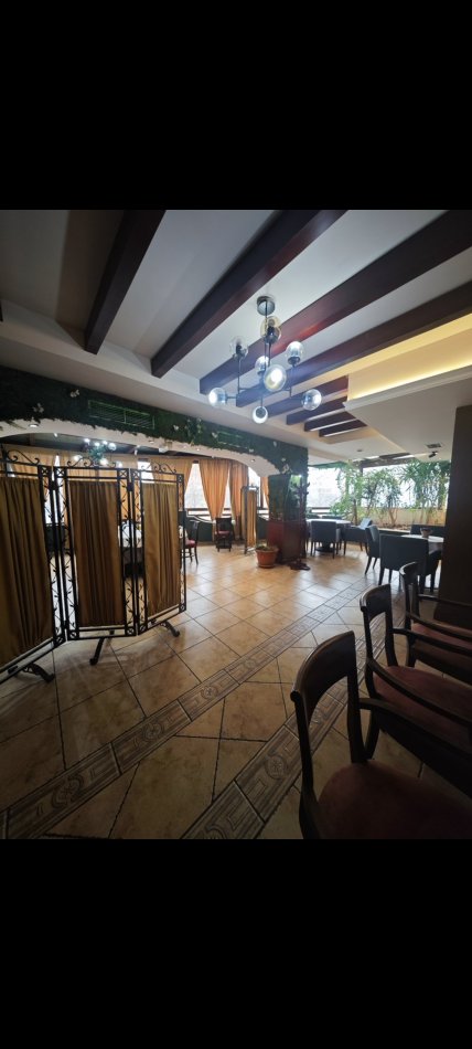 Tirane, shes bar-resorant Kati 1, 500 m² 2.000.001 € (Marteniteti I Ri)