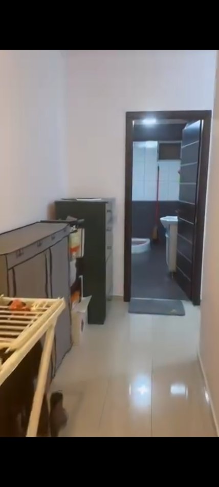 Tirane, shitet apartament 2+1 Kati 1 101 m² 98.000 € (Yzberisht)