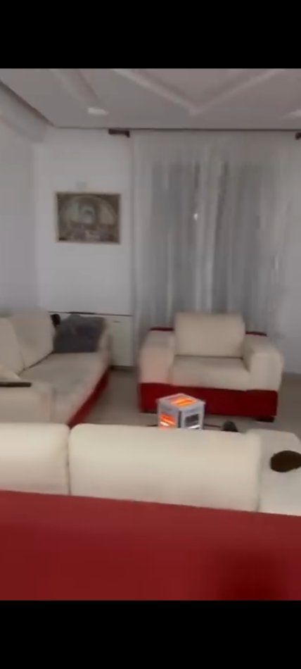 Tirane, shitet apartament 2+1 Kati 1 101 m² 98.000 € (Yzberisht)