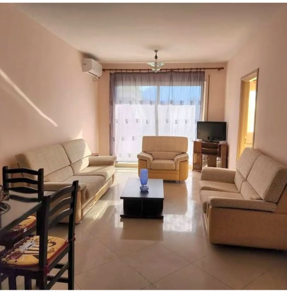 Tirane, jepet me qera apartament 2+1+Ballkon Kati 5, 75 m² 470 € (DON BOSKO)