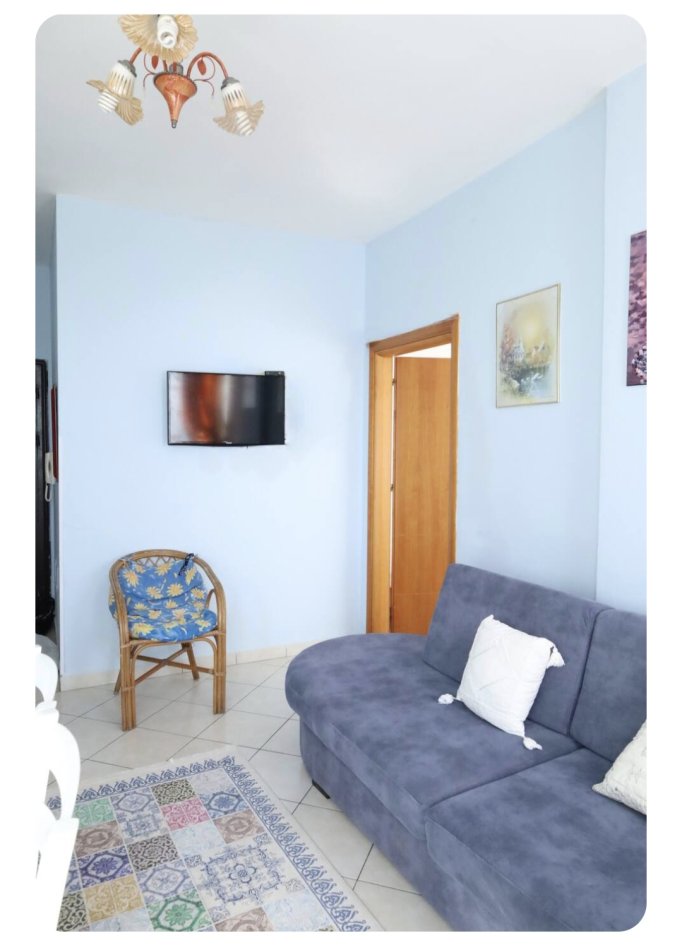 Apartament me pamje nga deti me qera ditore ne Durres Plazh
