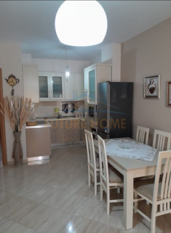 Tirane, shitet apartament 1+1 Kati 2, 65 m² 90.000 € (Shkozë, Tiranë AREA42253)