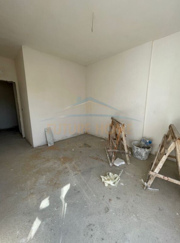 Tirane, shitet apartament 1+1 Kati 2, 66 m² 170.000 € (prane Shkolles se Kuqe, Rruga Qemal Stafa, Tirane AREA44862)