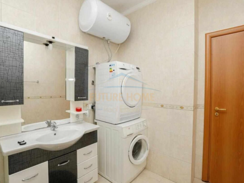 Tirane, shitet apartament 3+1 Kati 11, 143 m² 370.000 € (Ish Ekspozita, Tirane, AREA43191)