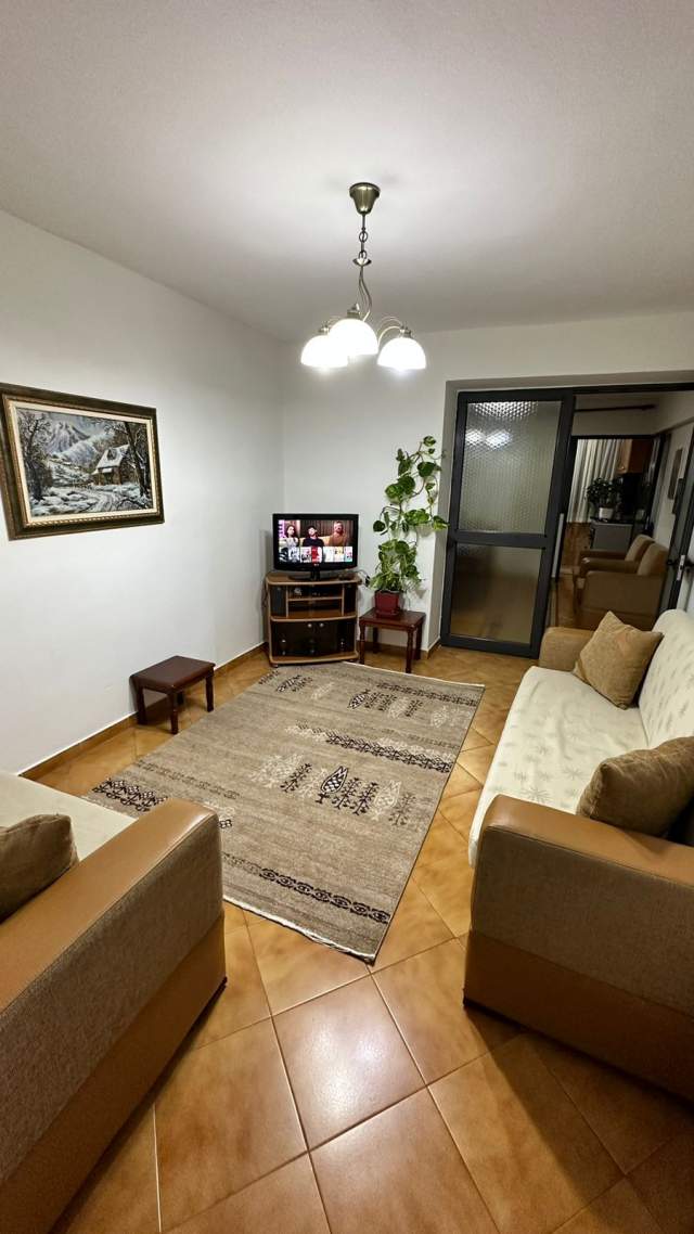 Tirane, jepet me qera apartament 1+1+BLK Kati 3, 60 m² 40.000 Leke (Frederik Shiroka)