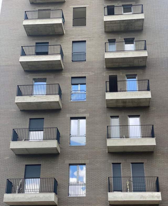 Tirane, shitet apartament 2+1+BLK Kati 2, 101 m² 136.000 Euro (Fusha Aviacionit)