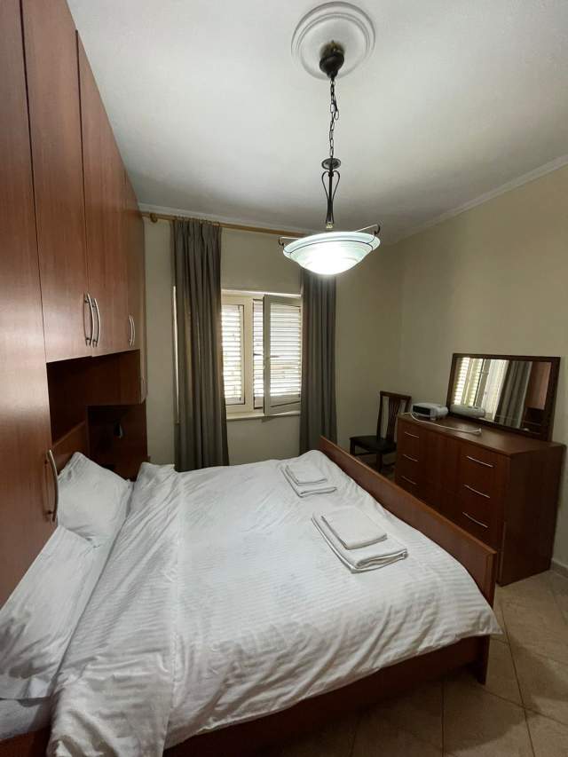 Tirane, jepet me qera apartament 2+1+BLK Kati 2, 103 m² 500 Euro (Abdyl Frasheri)