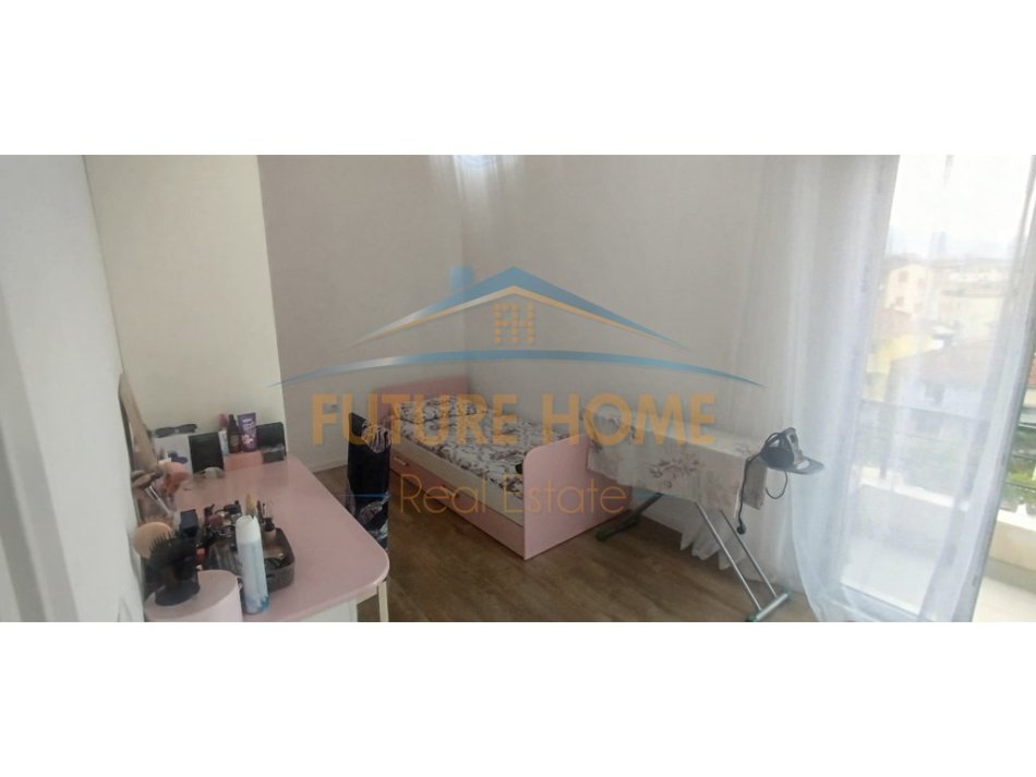 0683487469  Tirane, jepet me qera apartament 2+1+Ballkon Kati 5, 69 m² 500 € (Rruga Hamdi Pupa)