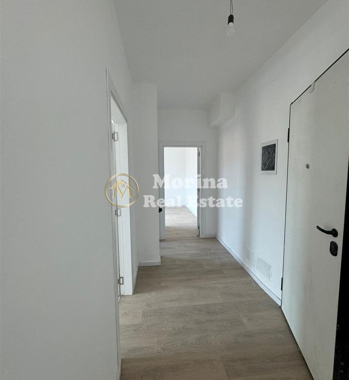 Tirane, jepet me qera apartament 2+1 Kati 2, 95 m² 700 € (Myslym Shyri)