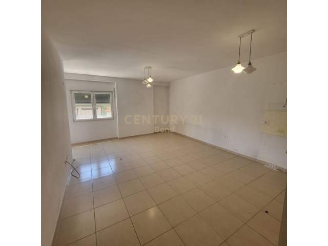 Tirane, shitet apartament 2+1+A+BLK Kati 1, 111 m² 170.000 Euro (Ali Demi)