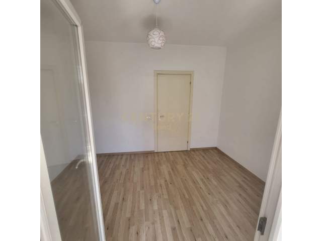 Tirane, shitet apartament 2+1+A+BLK Kati 1, 111 m² 170.000 Euro (Ali Demi)