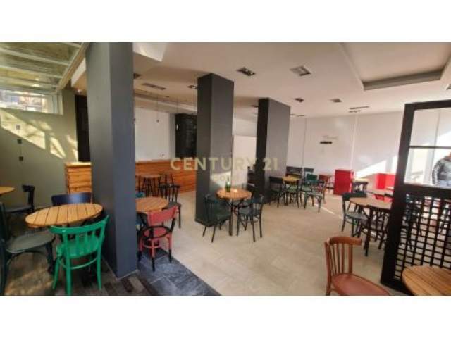 Tirane, shitet ambjent biznesi Kati 0, 100 m² 190.000 Euro (Ish Blloku)